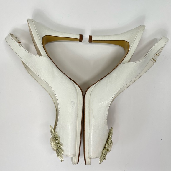 Vintage 90s White Slingback Pumps Open Toe Sandal Mid Heel Bridal Floral Shoes - Picture 7 of 17